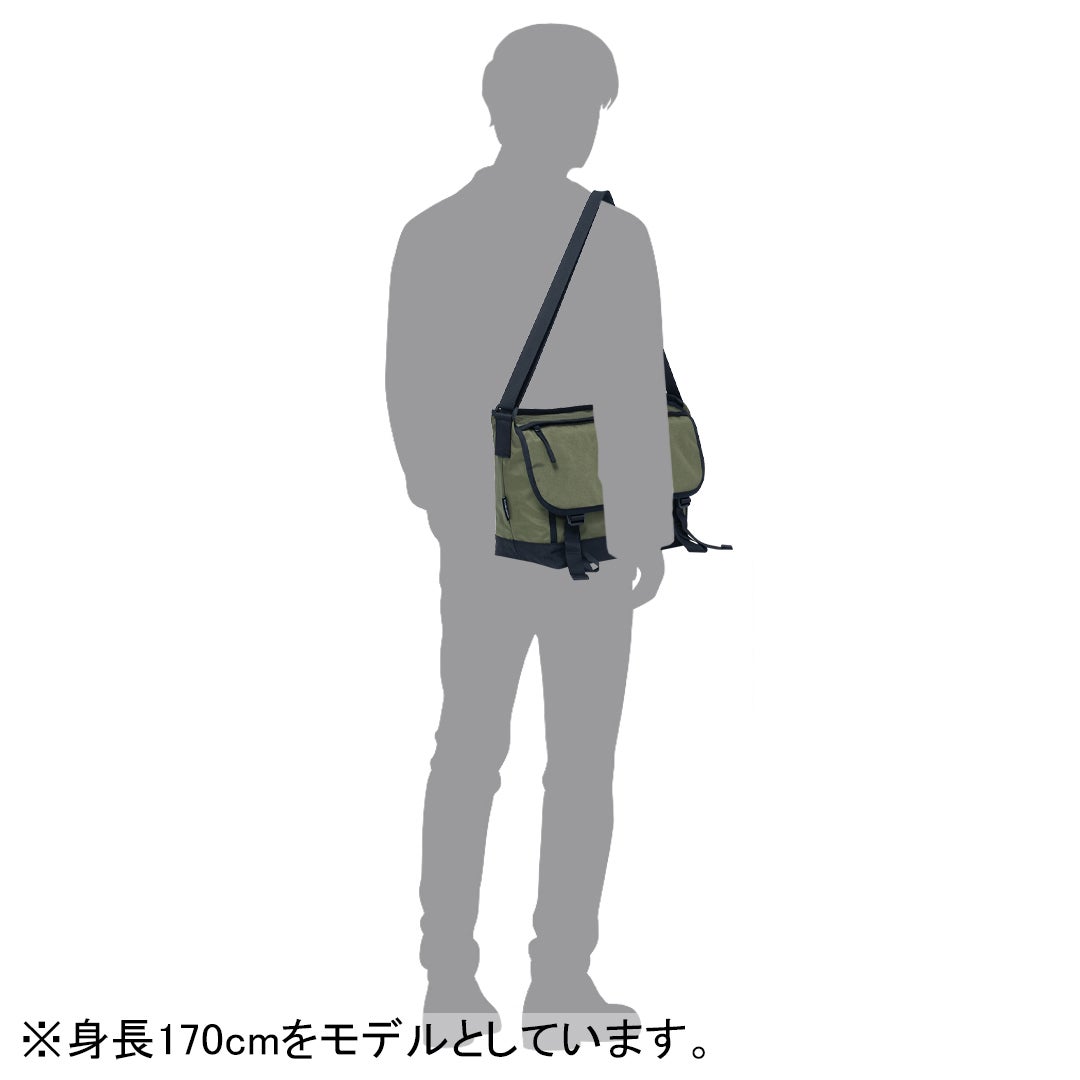 BEAMS DESIGN Slash ショルダーバッグ【BMMH6BS7】