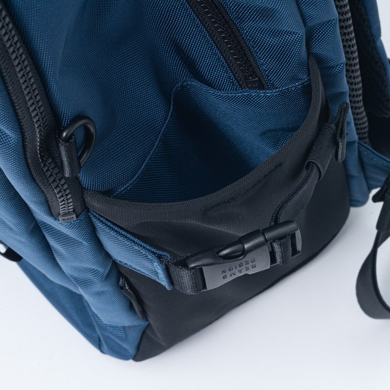 BEAMS DESIGNRoughly バックパック【BMMH6DR1】 ネイビー