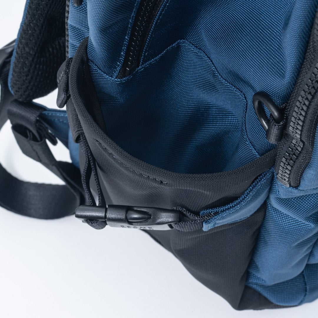 BEAMS DESIGNRoughly バックパック【BMMH6DR1】 ネイビー