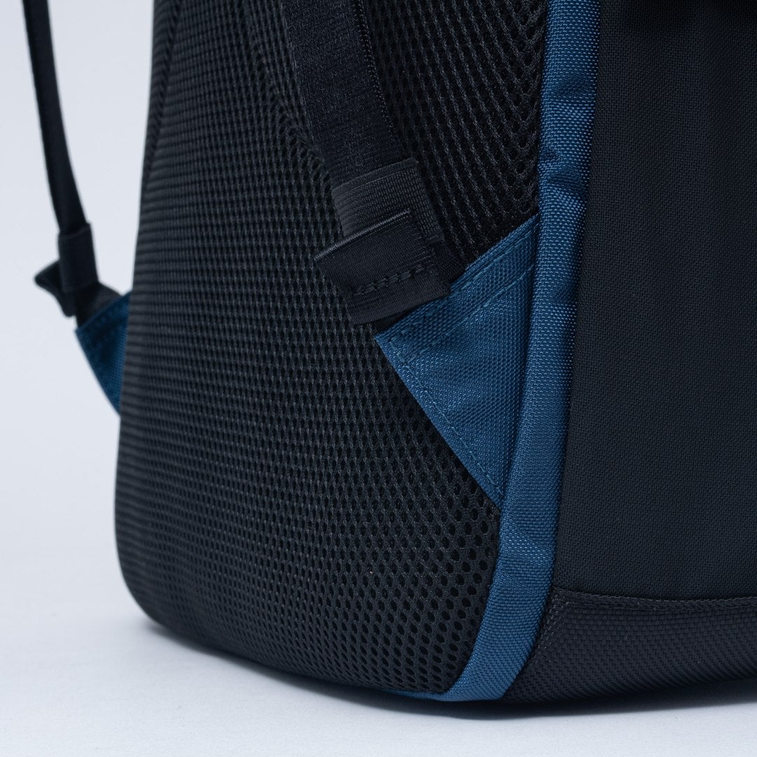 BEAMS DESIGNRoughly バックパック【BMMH6DR1】 ネイビー