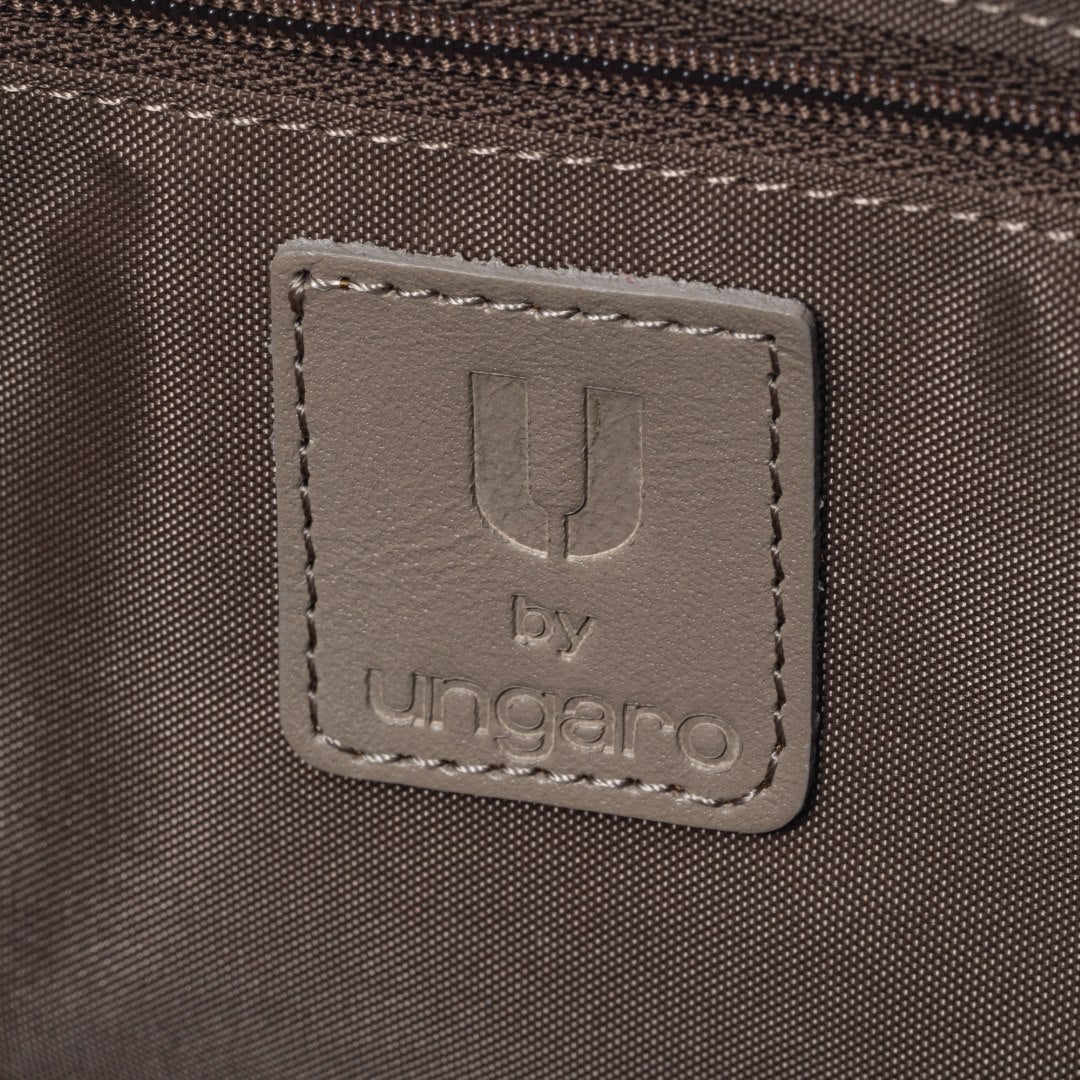 U by ungaro マノン 2WAYハンド ベージュ