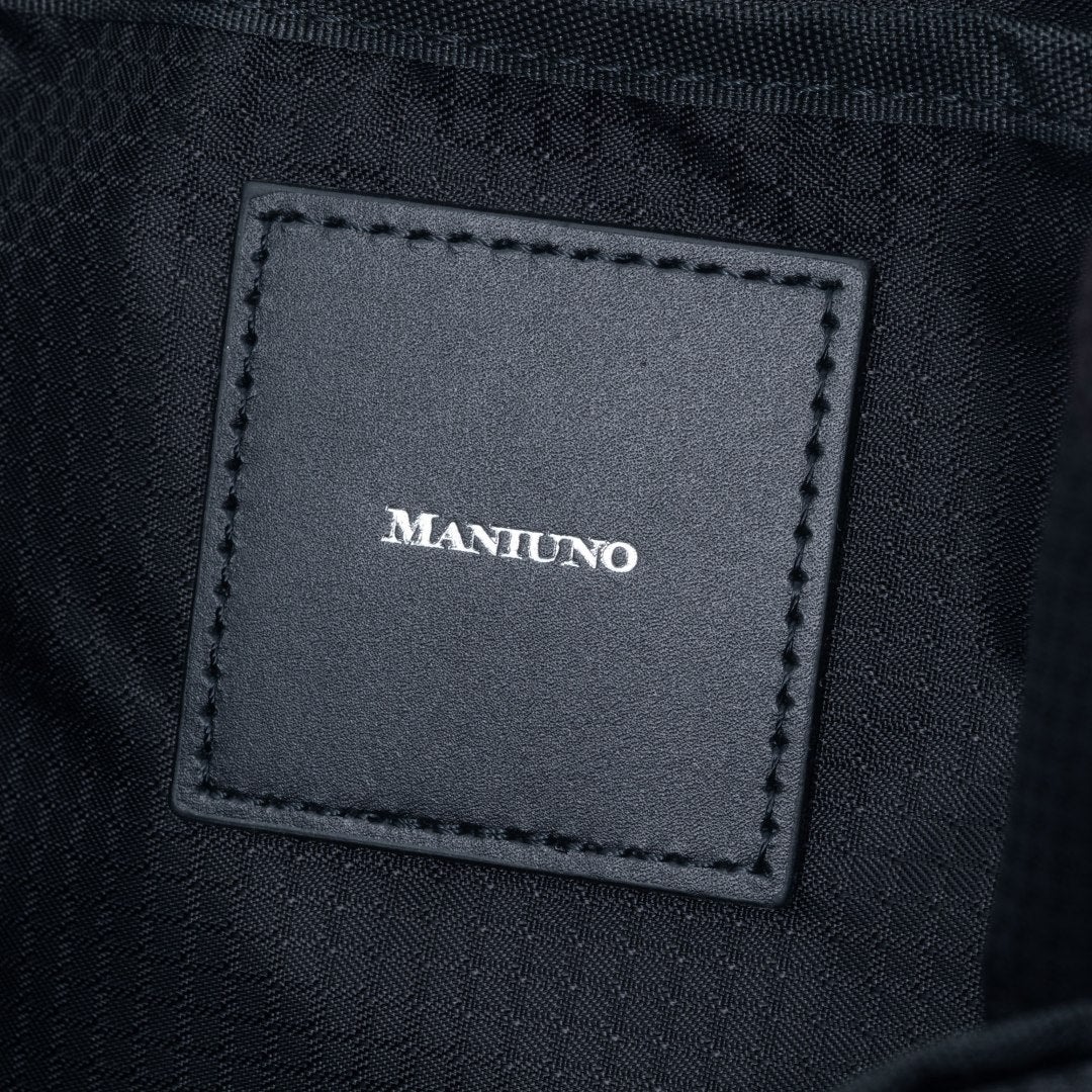 MANIUNO NOVATEX スクエアミニトート(L)【MUMH6CM0】 ブラックB