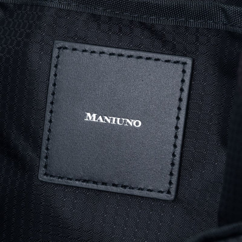 MANIUNO NOVATEX スクエアミニトート(L)【MUMH6CM0】 ブラックB