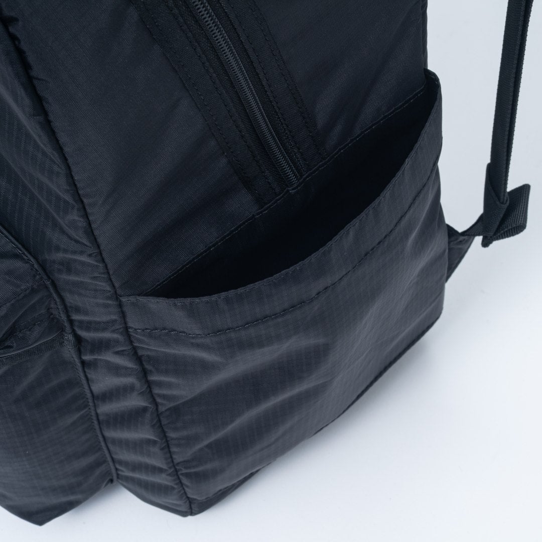 BEAMS DESIGN Runway バックパック【BMMH6FR1】 ブラック