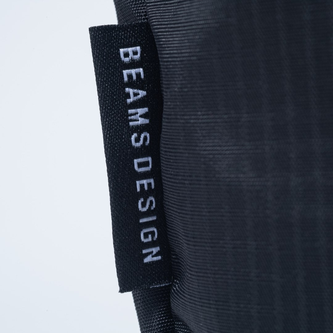 BEAMS DESIGN Runway ボディバッグ【BMMH6FS1】 ブラック