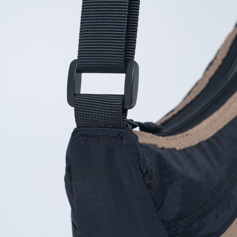 BEAMS DESIGN Runway ショルダーバッグ【BMMH6FS2】 ベージュ