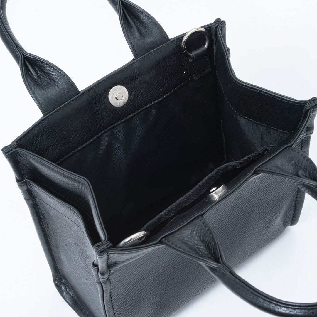 MANIUNO NOVATEX オイルレザー スクエアミニトート(S) 商品｜THE BAGMANIA