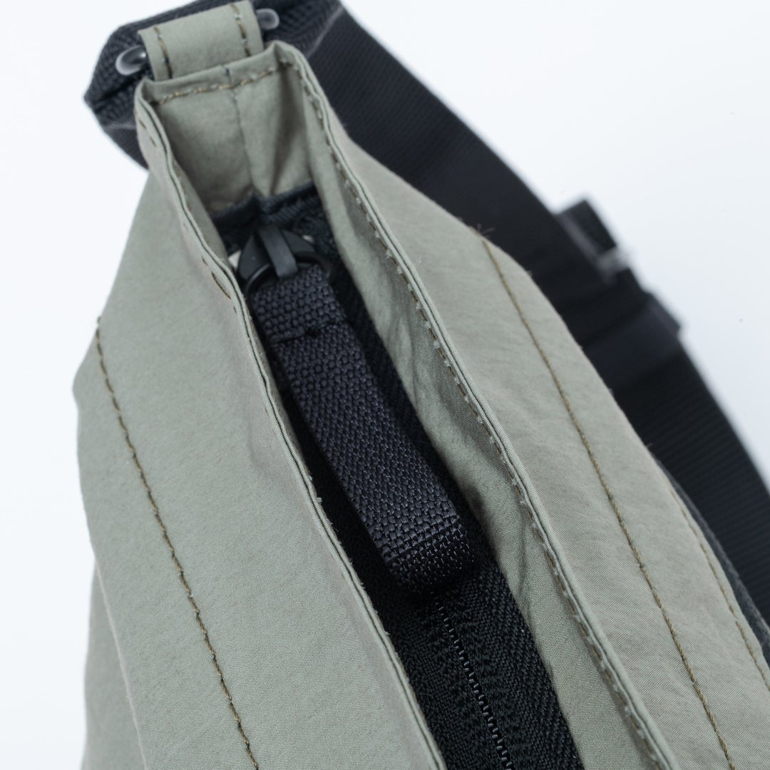 MARGARET HOWELL idea ステンマー ポシェット グリーン