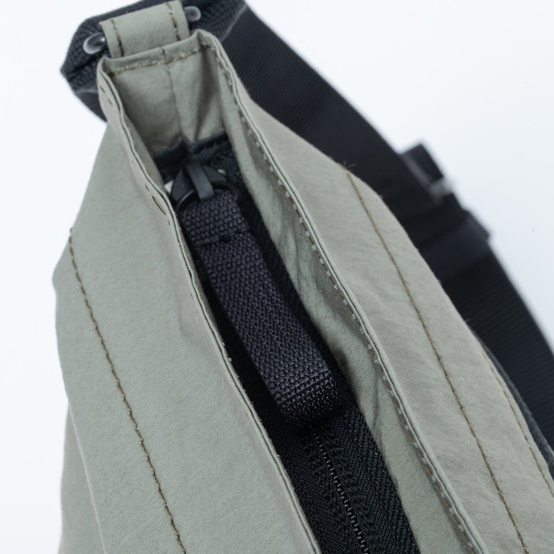 MARGARET HOWELL idea ステンマー ポシェット グリーン