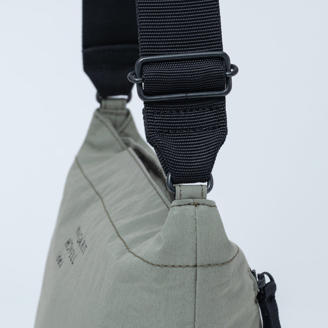MARGARET HOWELL idea ステンマー ポシェット グリーン
