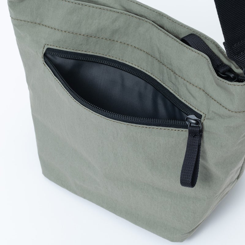 MARGARET HOWELL idea ステンマー ポシェット グリーン