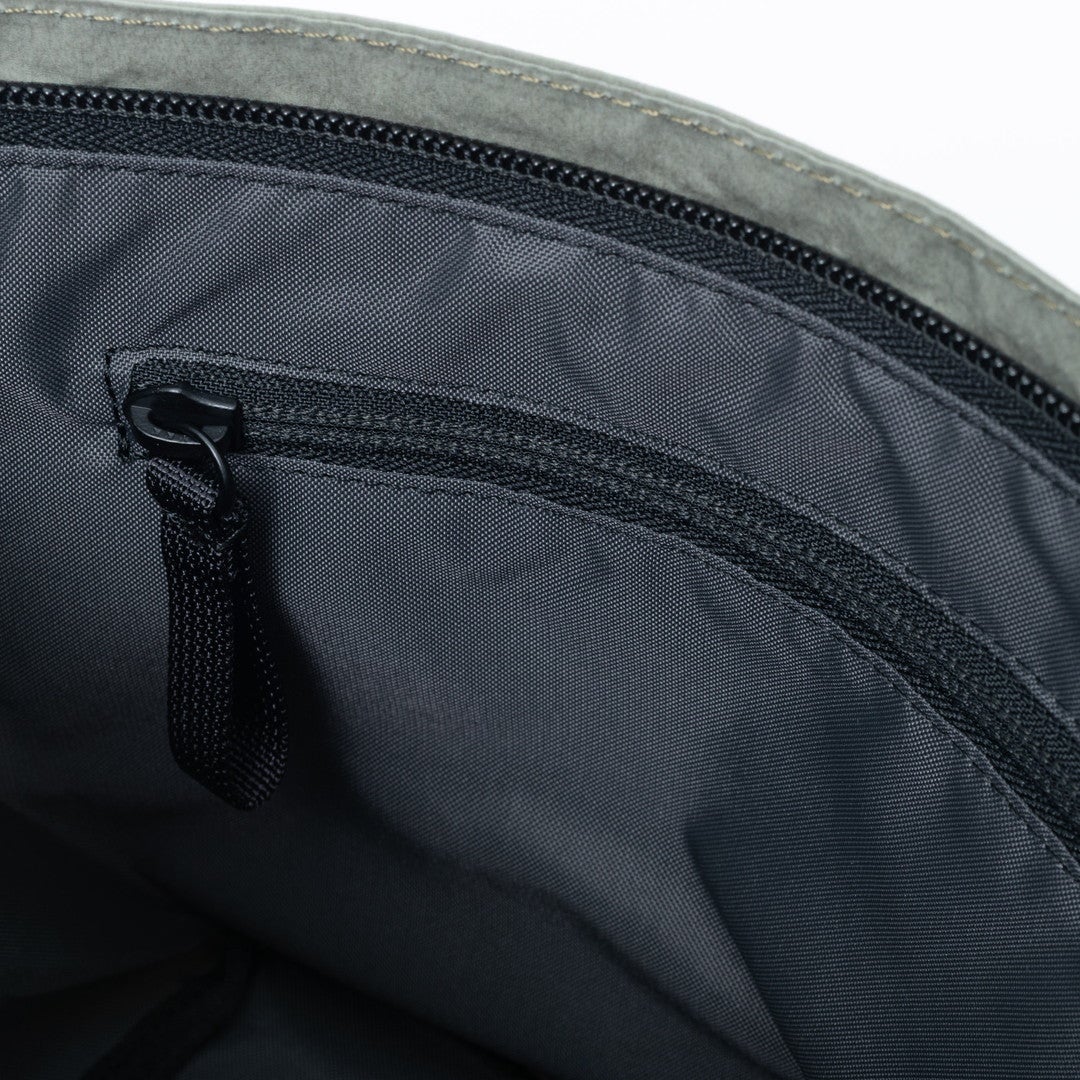 MARGARET HOWELL idea ステンマー ポシェット グリーン