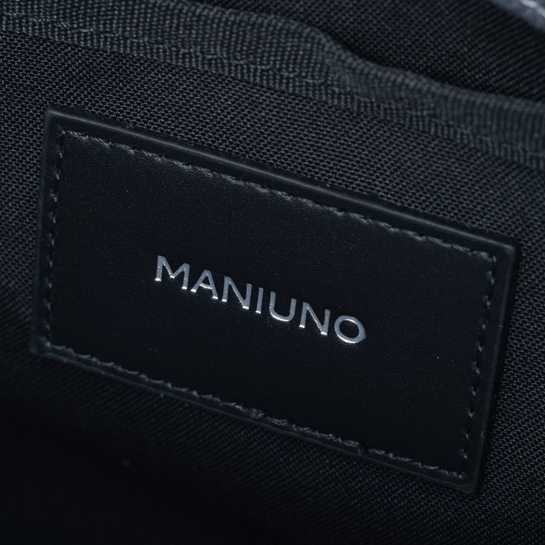 MANIUNO ヘリンボーン スクエアミニトート(S)【MUMH6DM2】 グレー