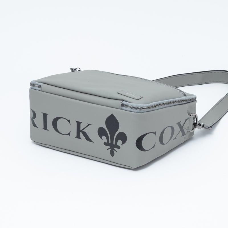 PATRICK COX TYPO ショルダーバッグ グレー