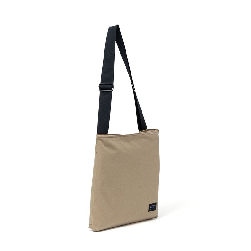 MARGARET HOWELL idea Minimal tech サコッシュ ベージュ