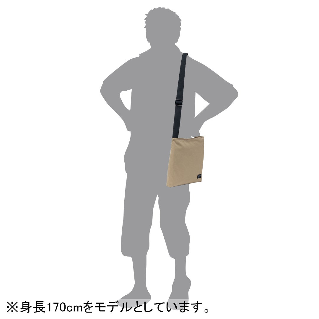 MARGARET HOWELL idea Minimal tech サコッシュ