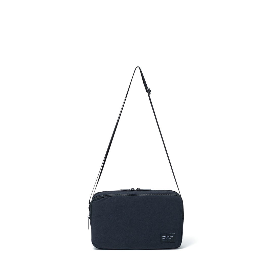 MARGARET HOWELL idea Minimal tech ショルダーバッグ ブラック