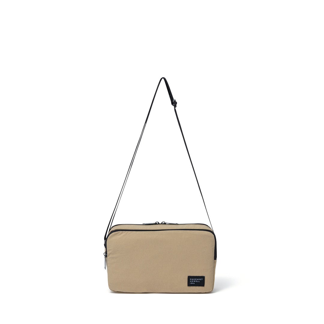 MARGARET HOWELL idea Minimal tech ショルダーバッグ ベージュ