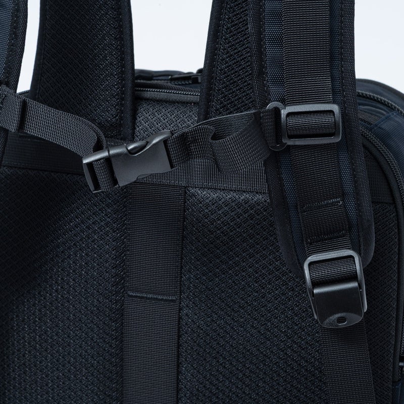 BEAMS DESIGN ABILITY バックパック【BMMH4CR7】 ネイビー