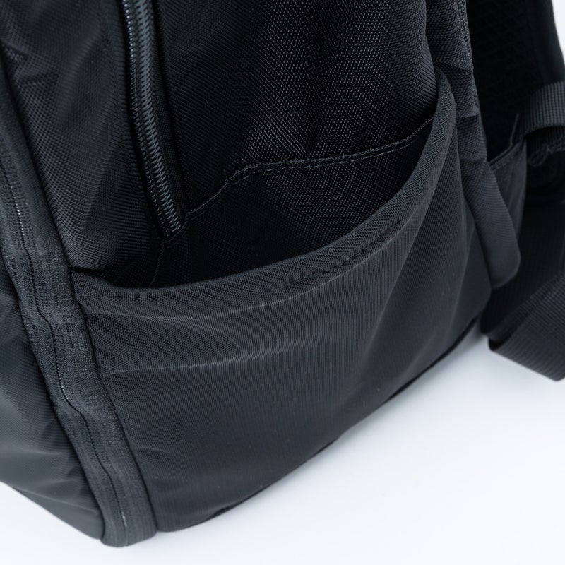 BEAMS DESIGN ABILITY バックパック【BMMH4CR8】 ブラック